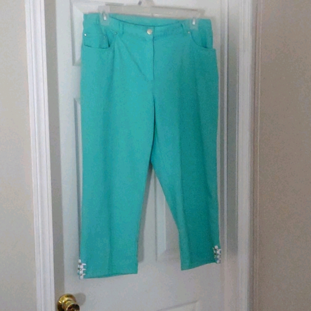 Ruby Road Size 14 Capris EUC